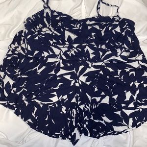 Roxy Crop Top & Shorts Set